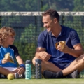 why tennis players eat bananas during games