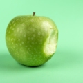 6 health benefits of eating green apple